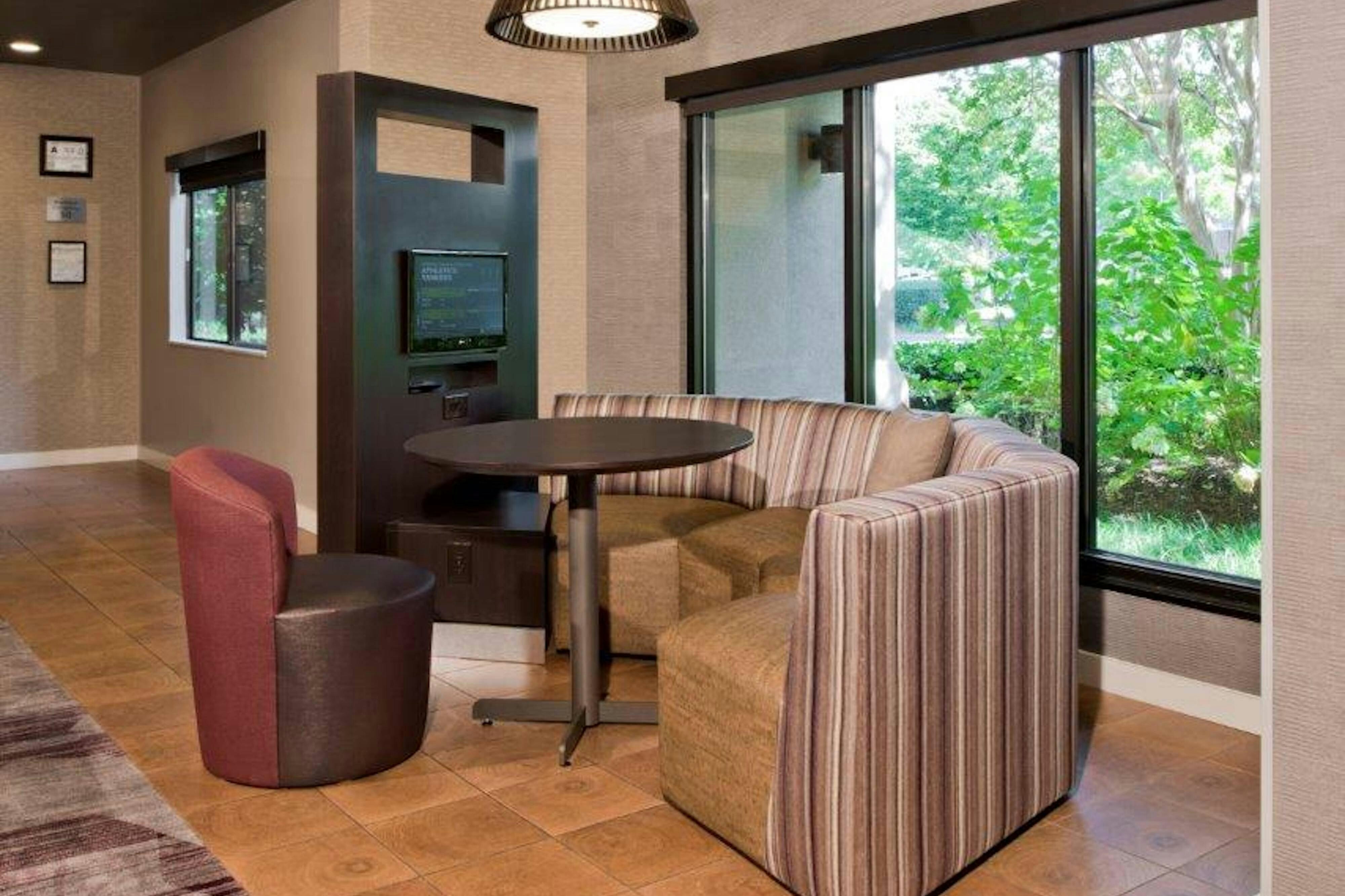 Courtyard By Marriott Ballantyne 5/9