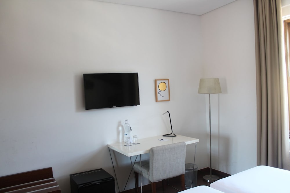 Oca Ribeira do Porto Hotel 44/50