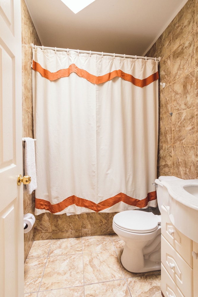 Serena Suite Park Hotel 24/25