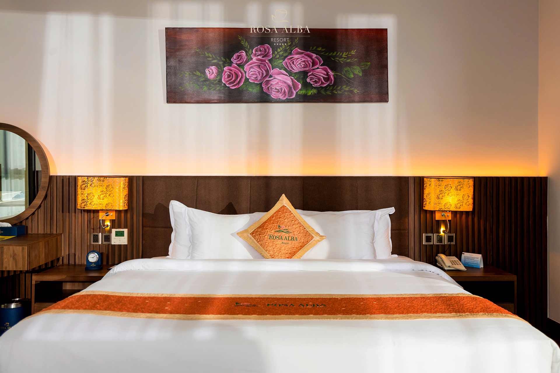 2 Bedrooms, Villa