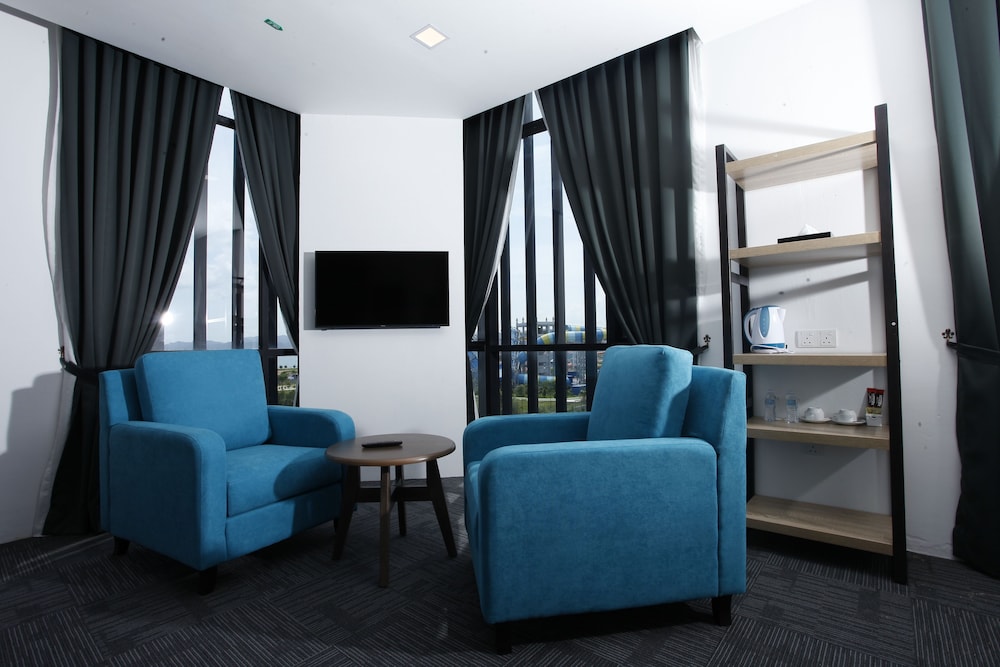 WE Hotel 42/52