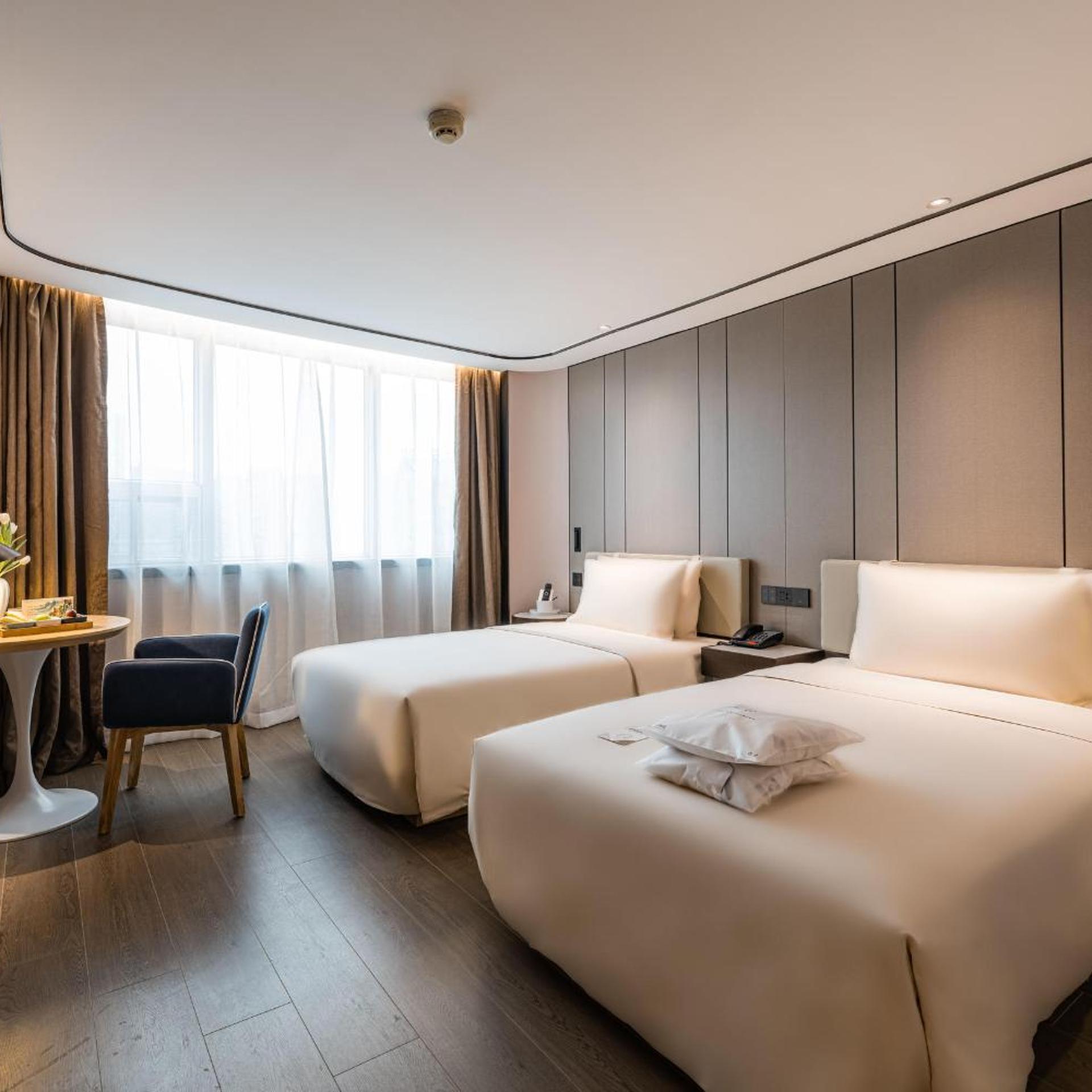 Atour S Hotel Wenshu Yuan Monastery Subway Station Chunxi Road 17/41