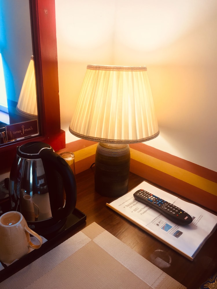 Three Jewels Boutique Hotel 37/74