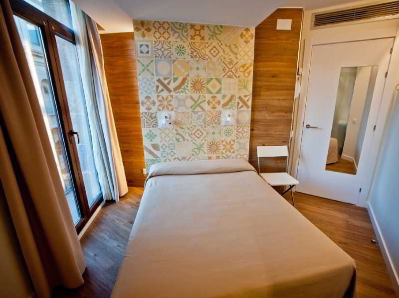 Hostal Marenostrum 19/58