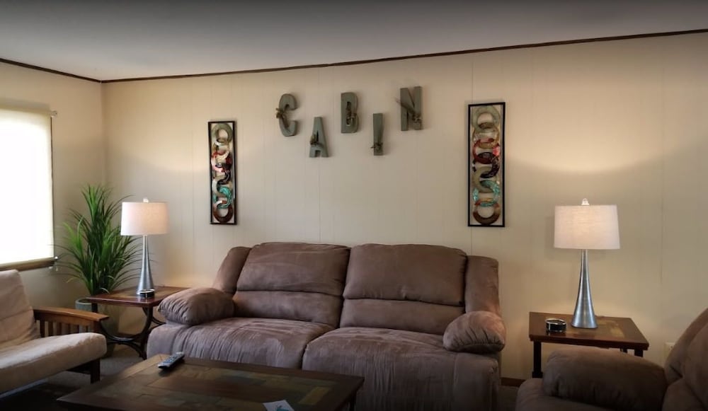 Ozark Village Resort 33/67