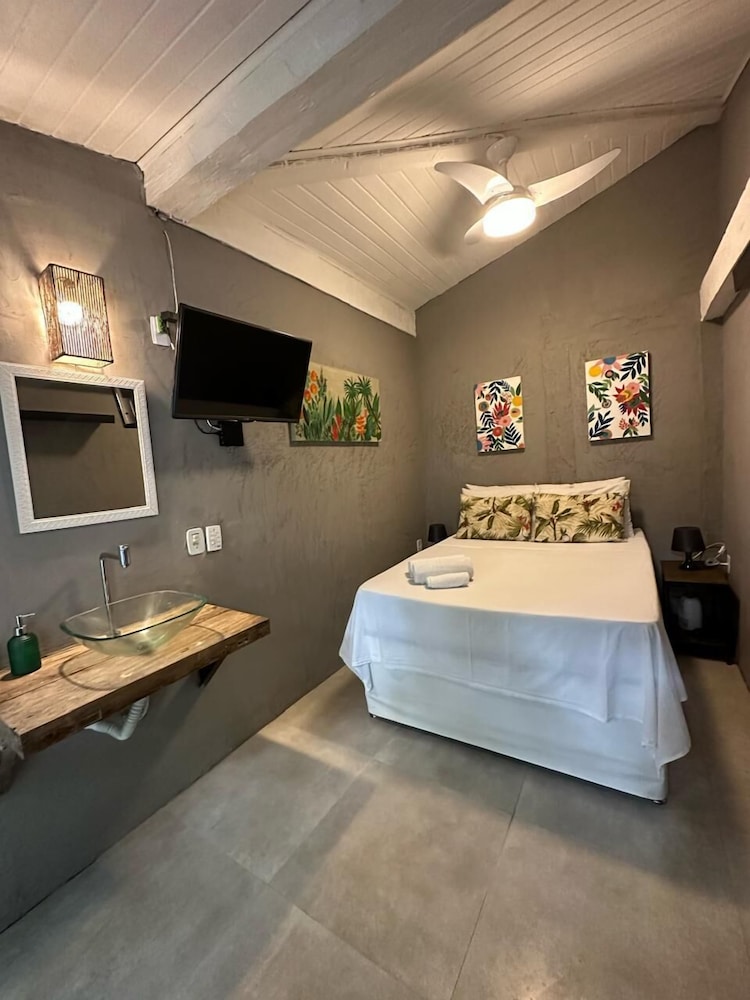 Jardim Secreto Guest House 9/26