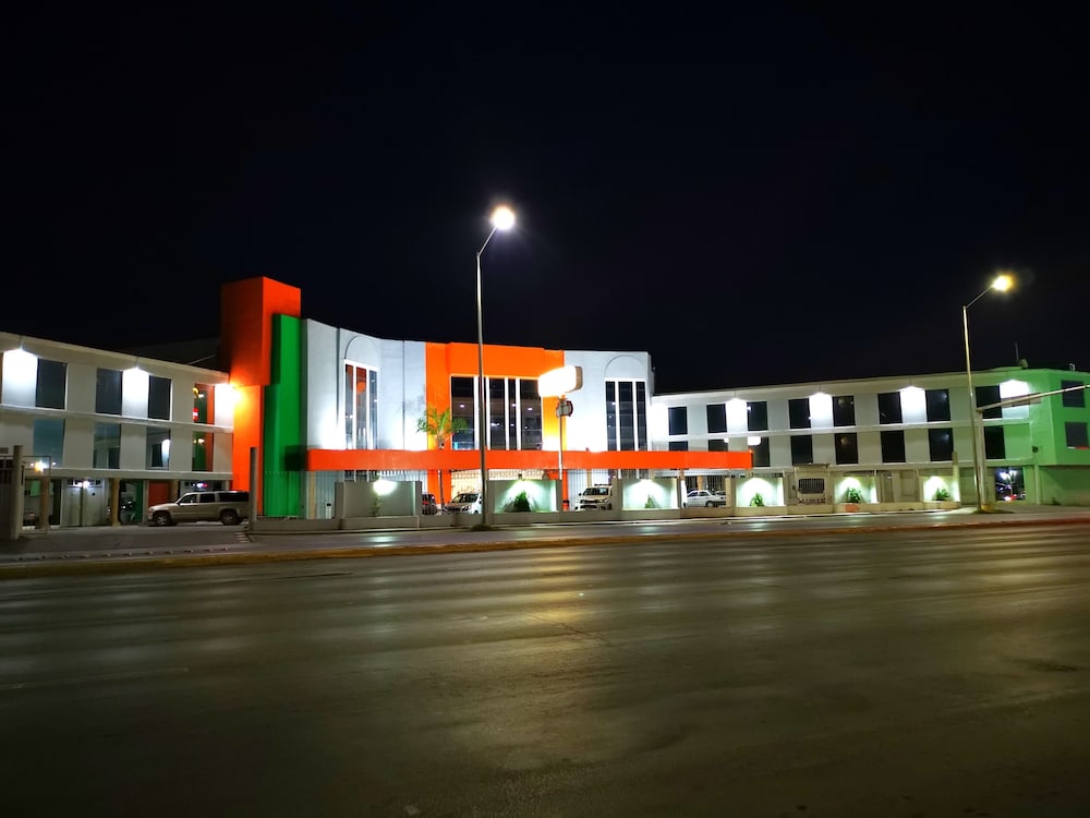 Paraiso Express Hotel 5/35