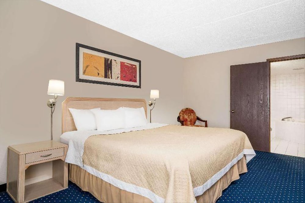 Blue Way Inn La Crosse Extended Stay 5/29