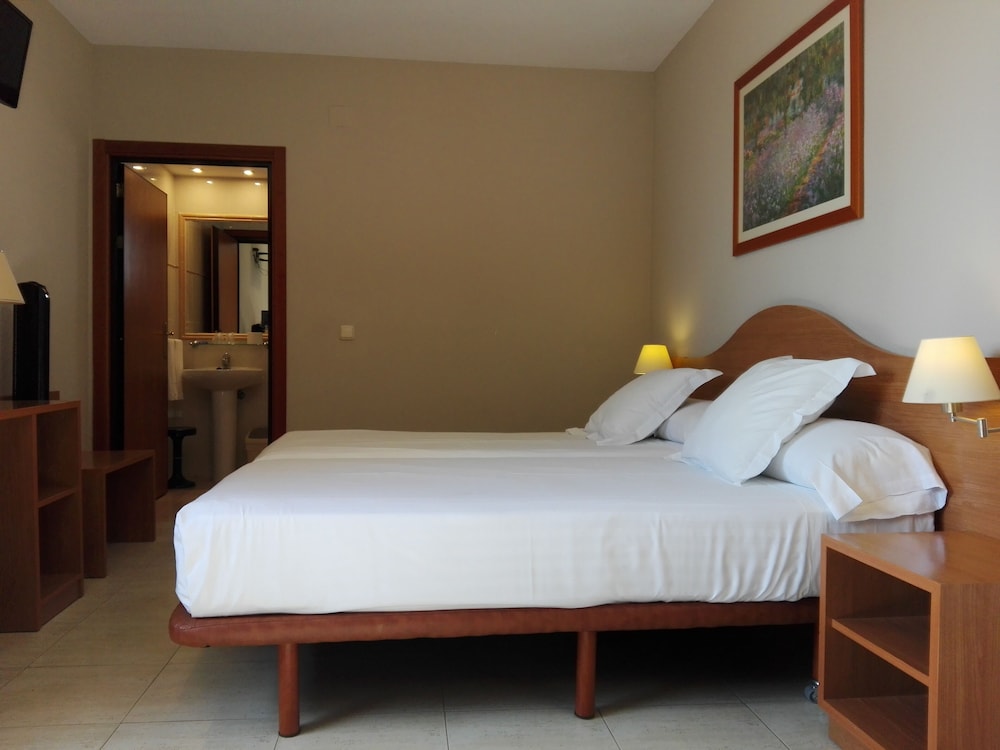 Hostal San Juan 25/69