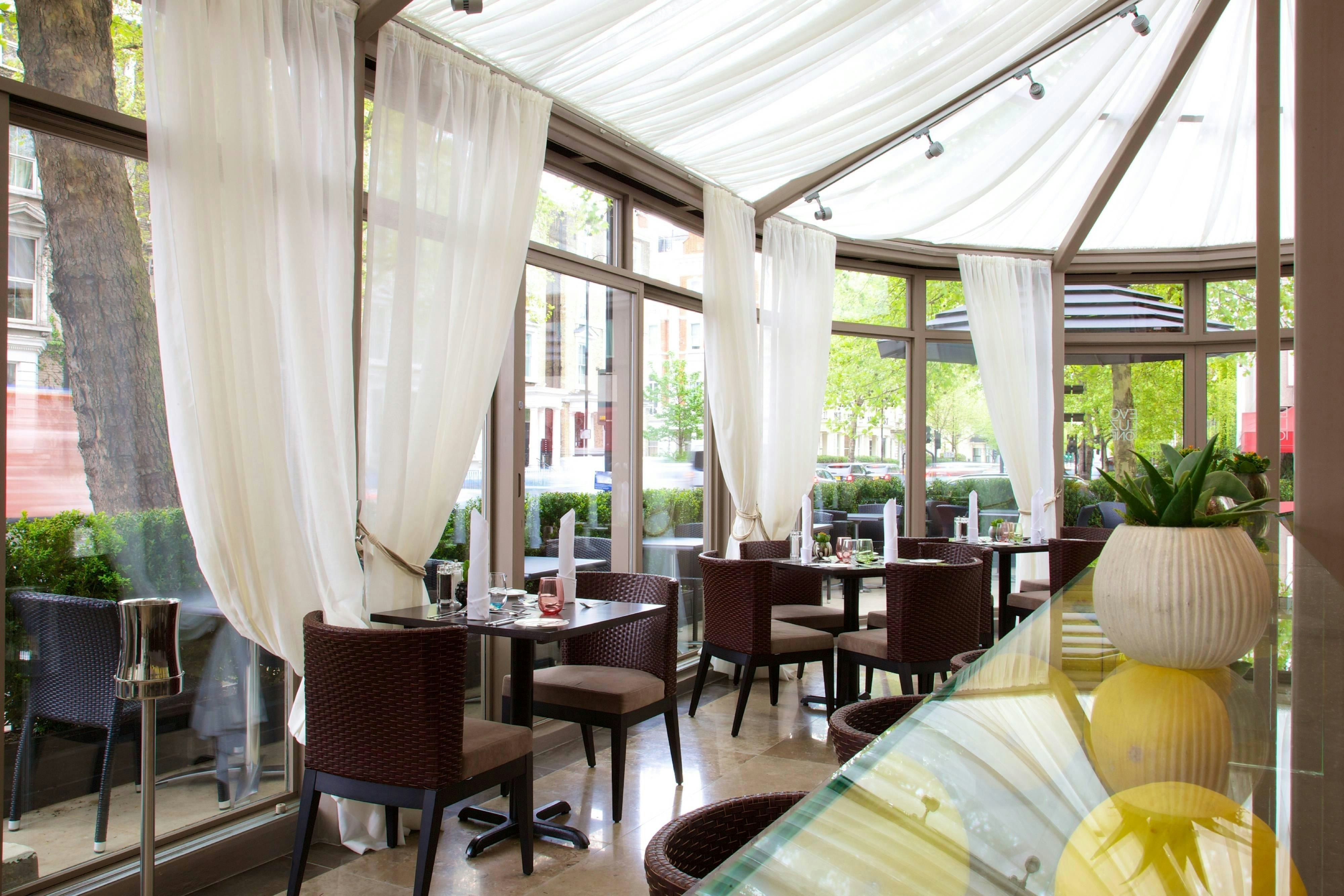 Hotel Xenia, Autograph Collection 6/13