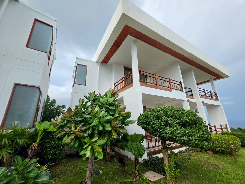 Phi Phi Mountain Beach Resort 5/47