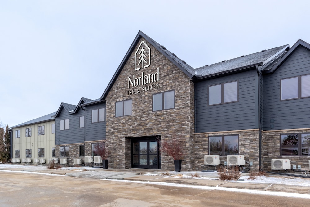 North Country Inn & Suite 4/44