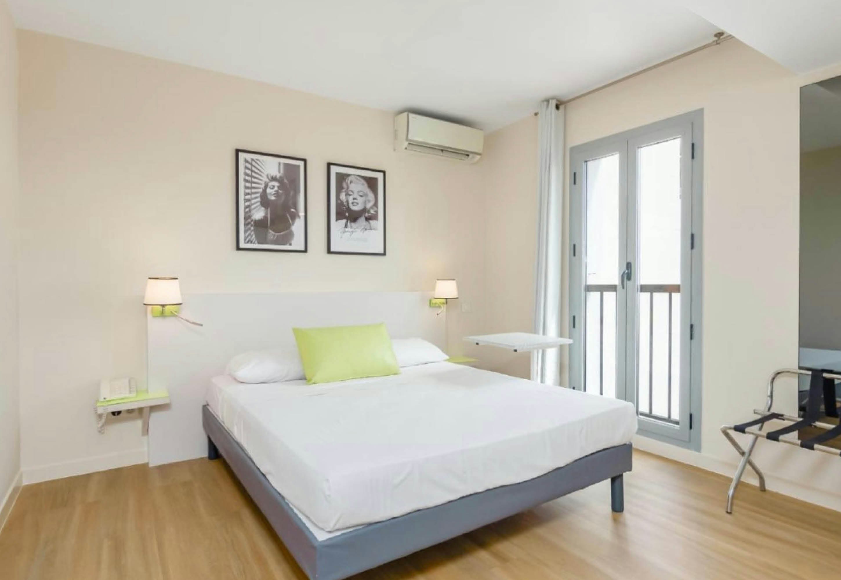 B&B HOTEL Antibes Juan-les-Pins 12/24