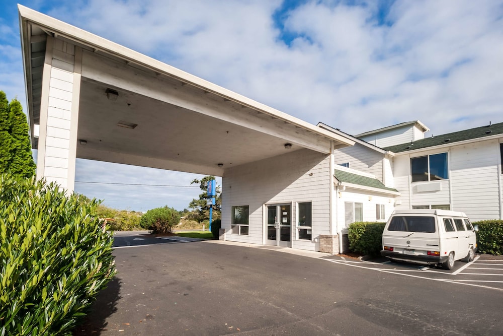 Motel6 Seaside, OR thumb 4