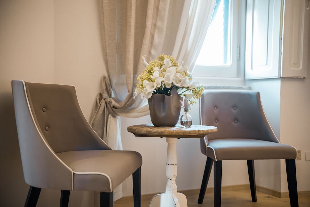 Villa Riviera Suites 29/50