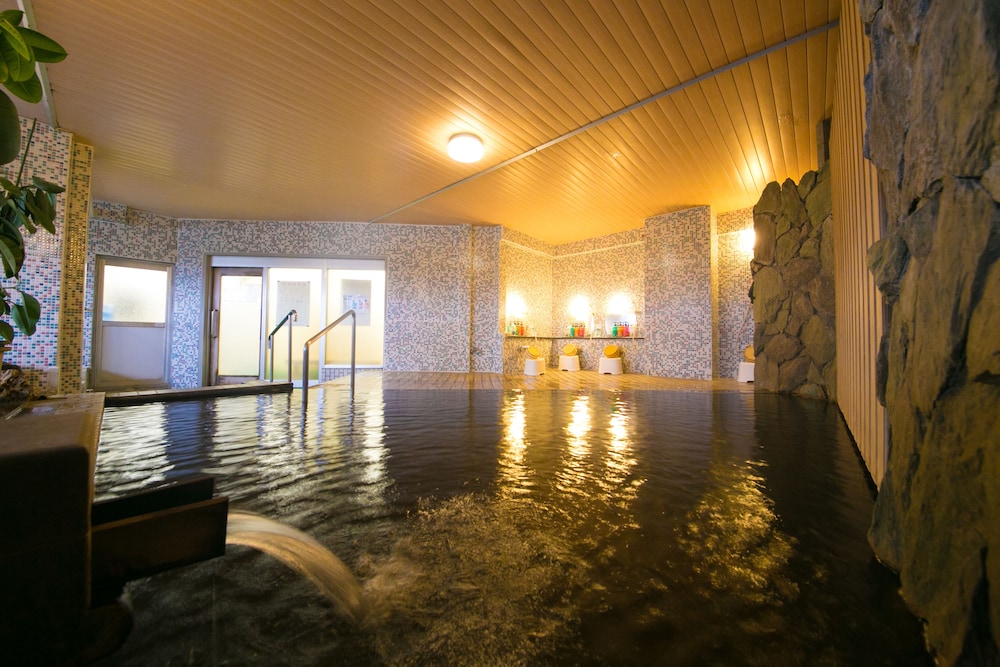 HITOYOSHI ONSEN NABEYA HONKAN 22/50