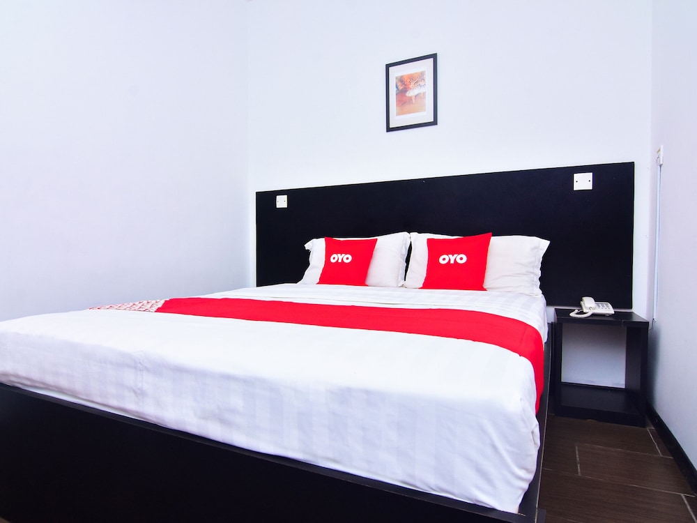 OYO 43959 Astana Hotel 23/30