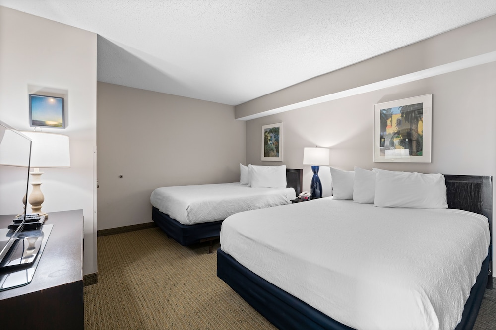 1 BEDROOM, CONDO, STANDARD, PARTIAL OCEAN VIEW