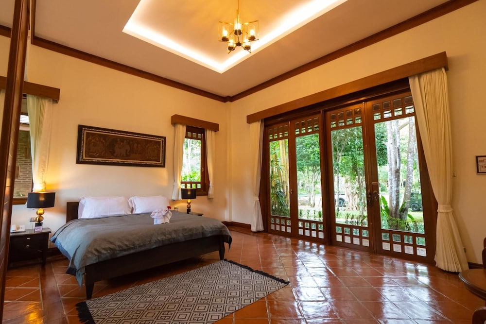 Chayana Resort 14/58
