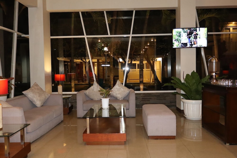 The Victoria Hotel Yogyakarta 45/62