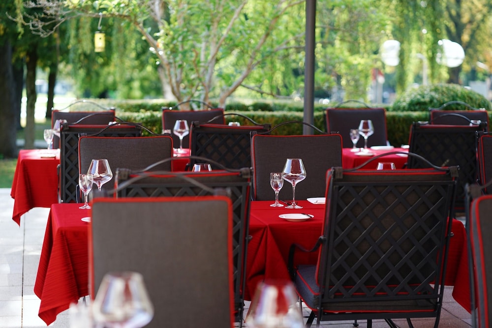 Parkhotel Quellenhof Aachen 56/64