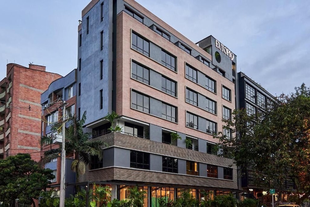 Eutopiq Hotel 2/58