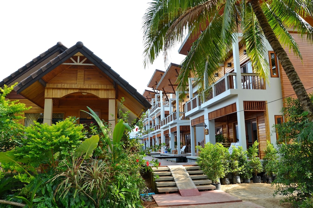 LANTA MIAMI RESORT 5/68