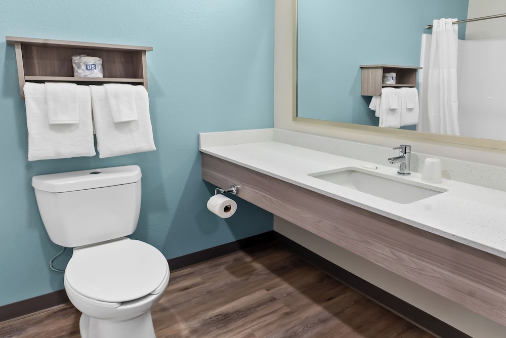 WoodSpring Suites Greenville Airport 36/42