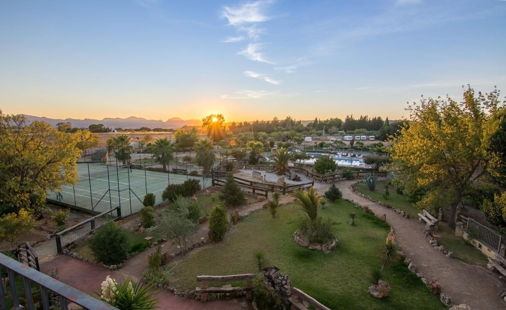 El Cortijo 43/50