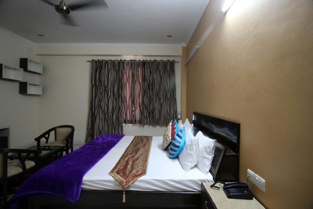 Divine Residency By Royal Collection photo4