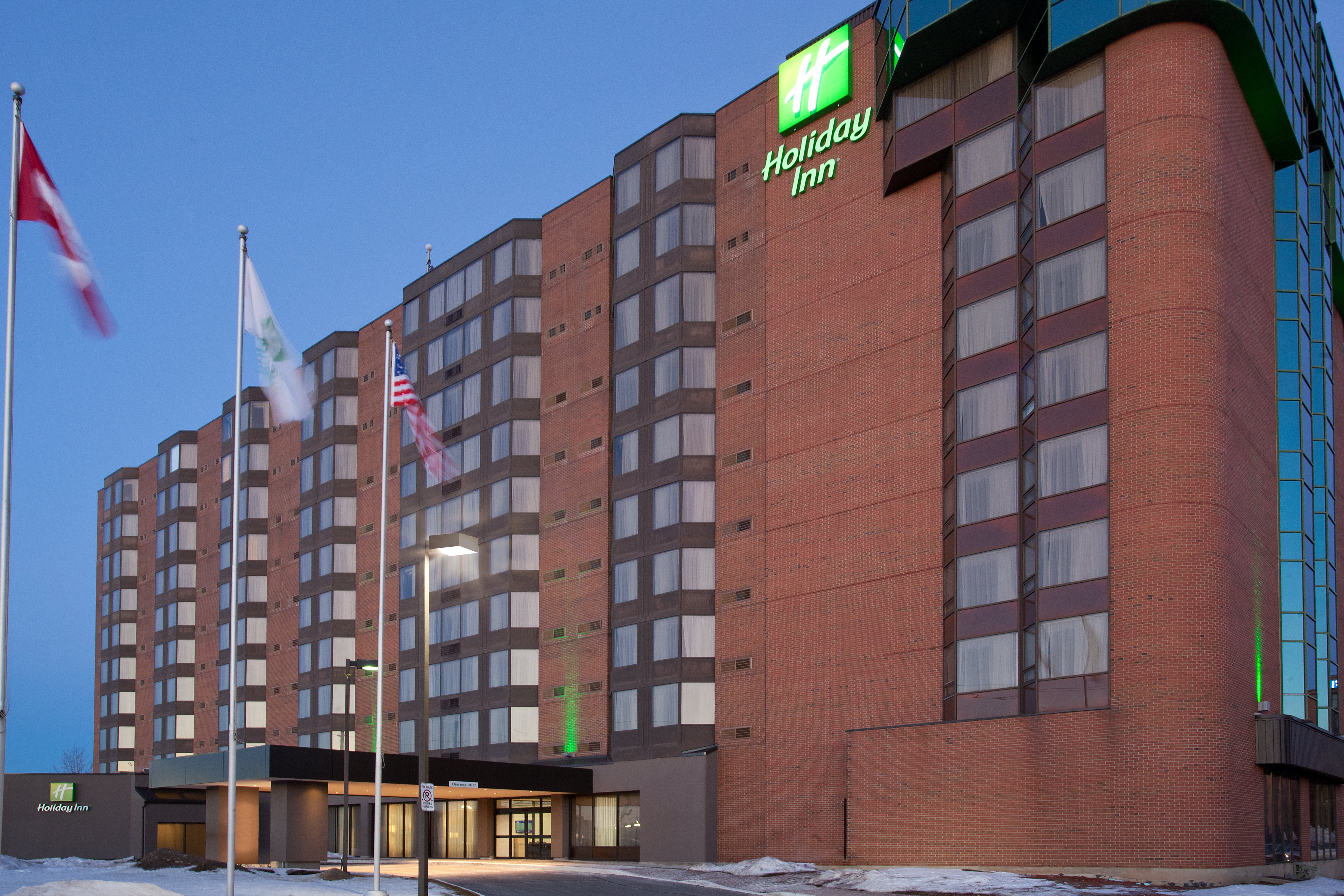 Holiday Inn Ottawa East 5/76