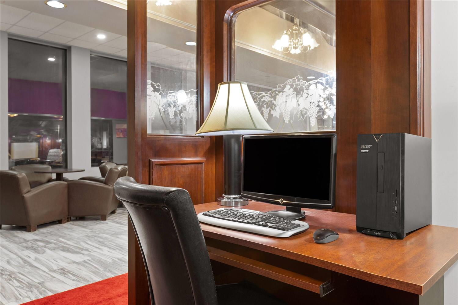 Travelodge by Wyndham Lindsay 17/19