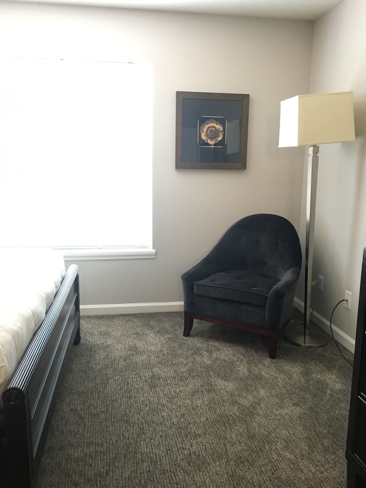 Ambassador Inn 30/56