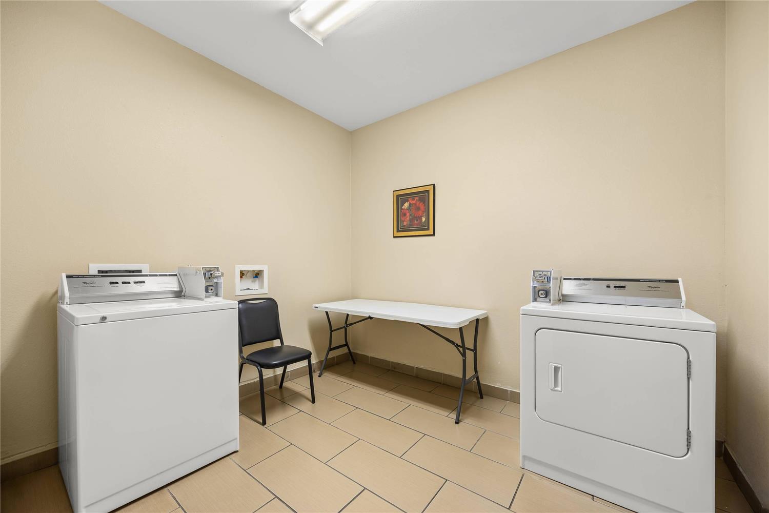 Comfort Inn Willow Springs 30/31
