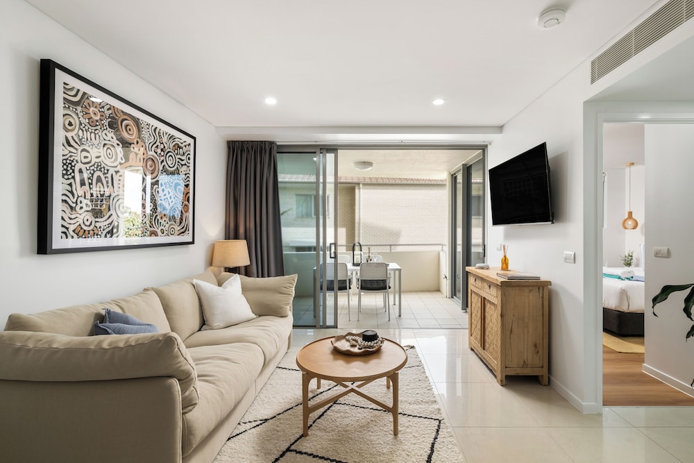 COCO Mooloolaba 30/50