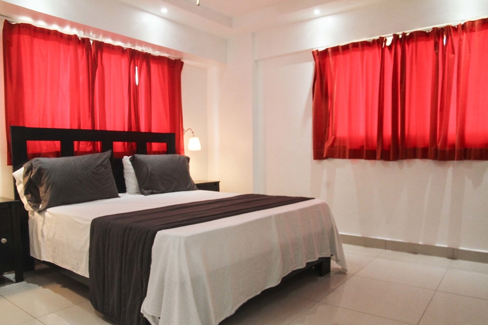 City Caribbean Hotel Boutique 16/65