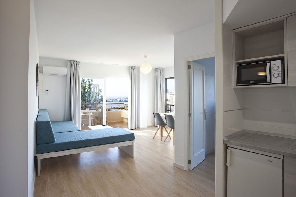 Playamar Hotel Apartments 25/68