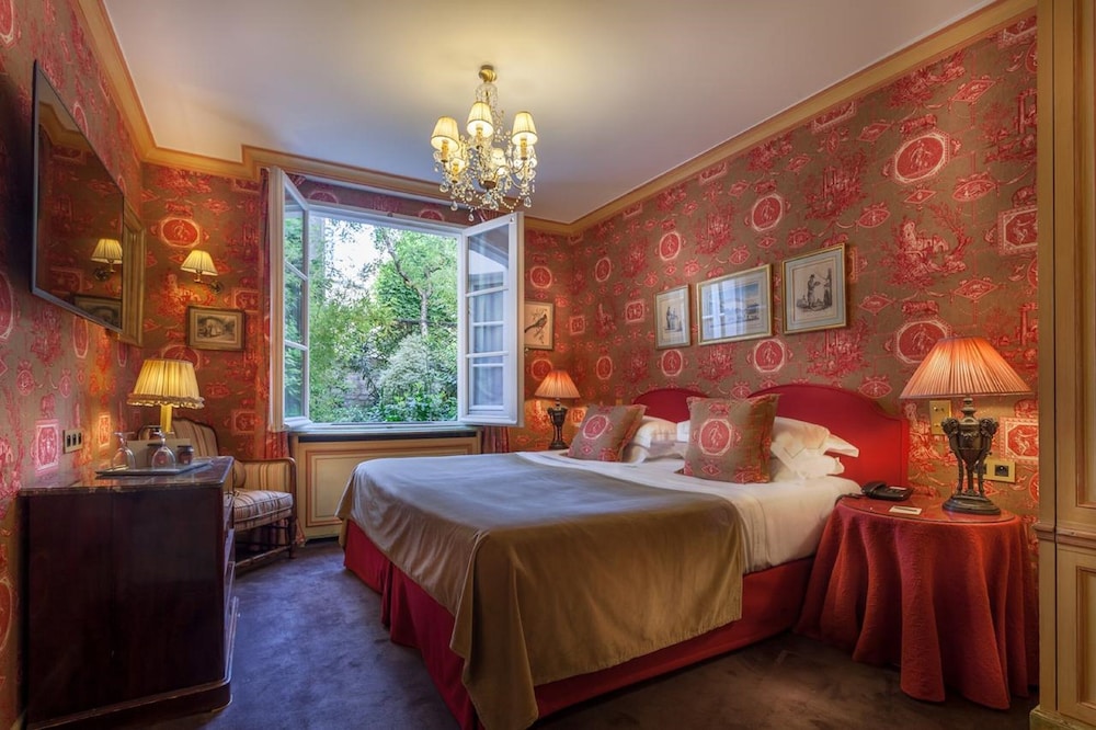 SUPERIOR, DOUBLE BED