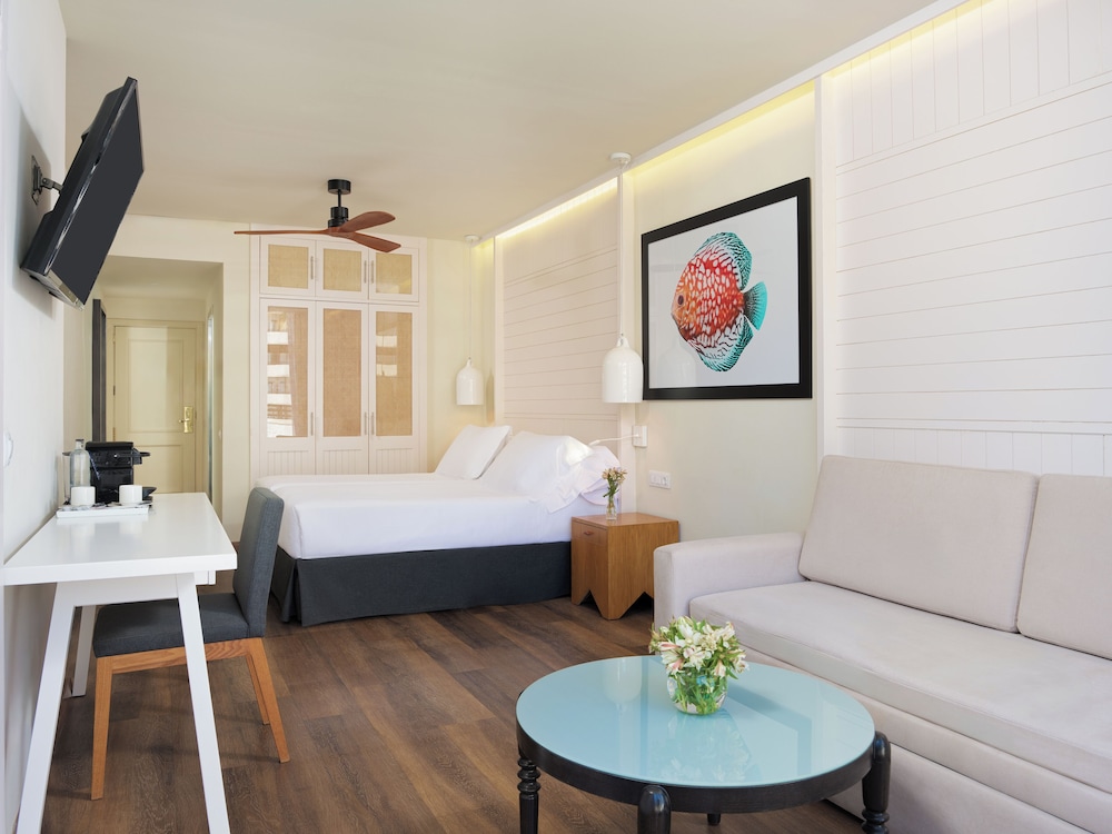 H10 Conquistador Hotel 54/77