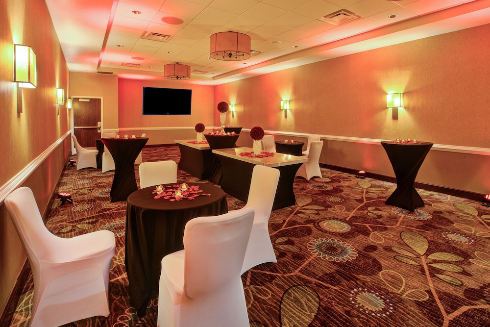 Holiday Inn National Airport/Crystal City 50/70