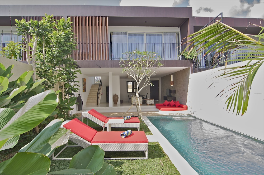 Jays Villas Umalas 37/50
