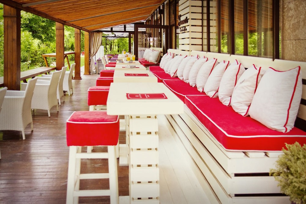 Park Hotel Plovdiv 34/40