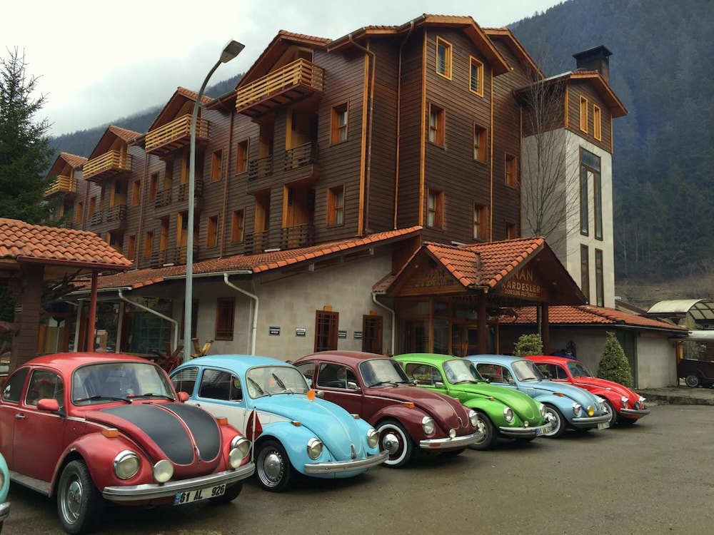 Inan Kardesler Hotel 55/61