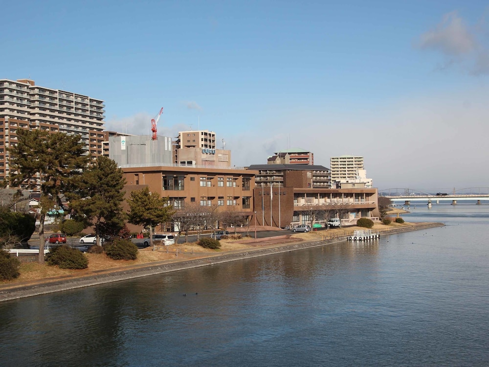 ãb-Shiga 2/41