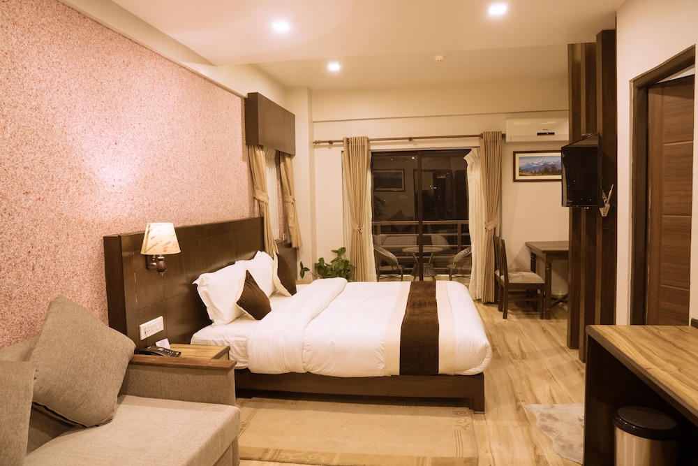 Hotel Shaara Pvt.ltd 12/50