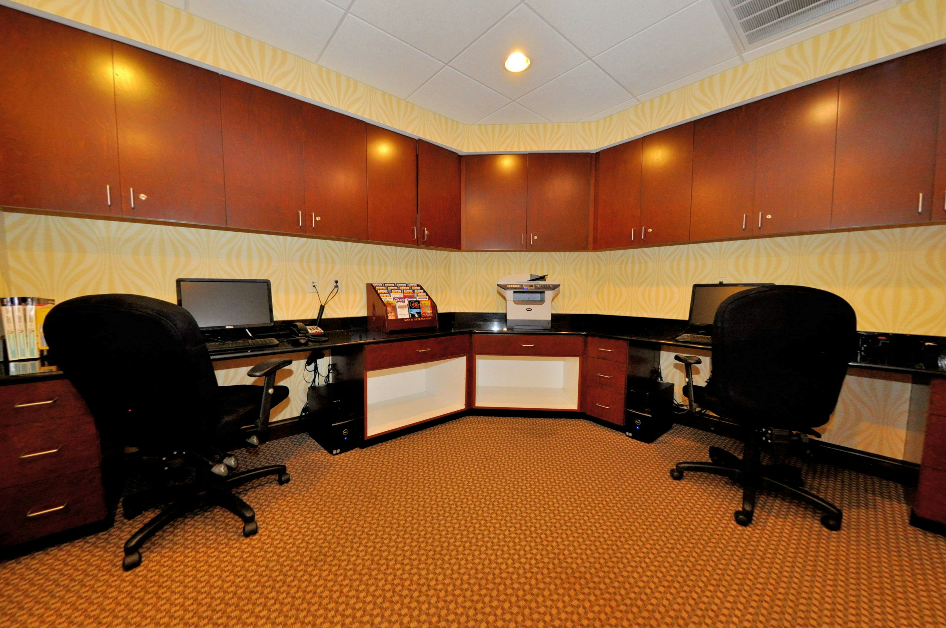 Hampton Inn Richmond Airport 52/58