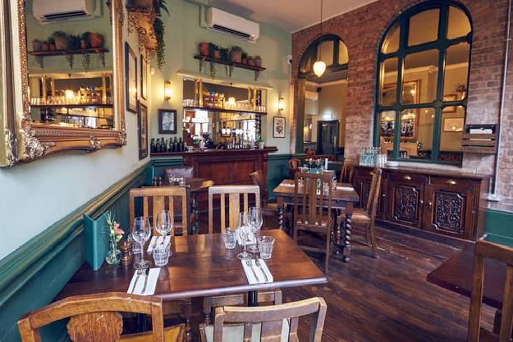 The Old Coffee Tavern 17/21