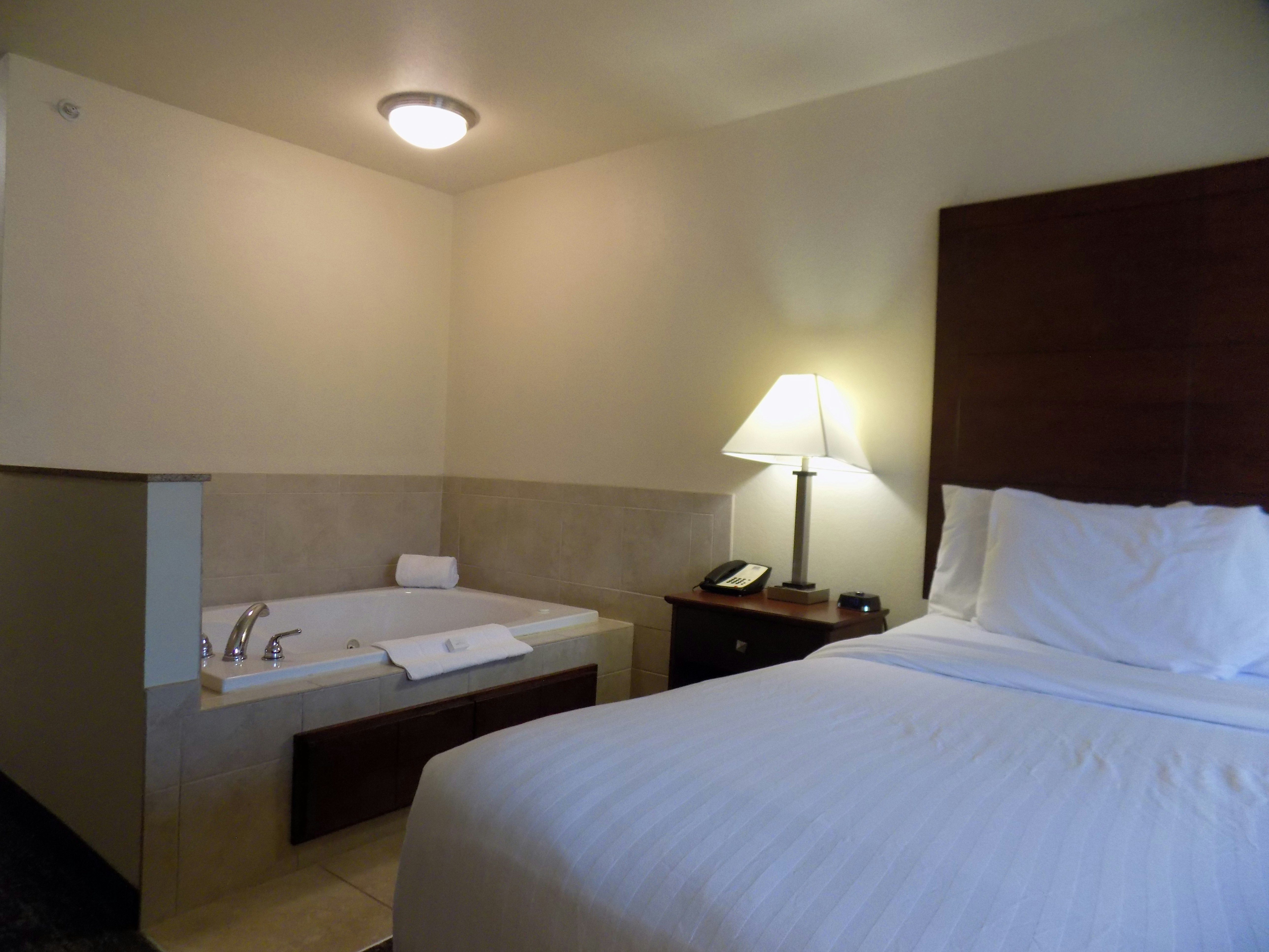 Cobblestone Hotel Suites Seward Ne 22/73