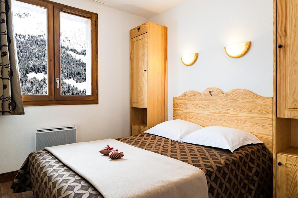 Lagrange Vacances Les Chalets du Mont Blanc 16/37
