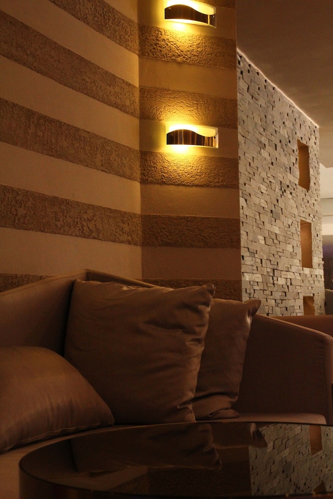 S.G. Premium Resort 30/50